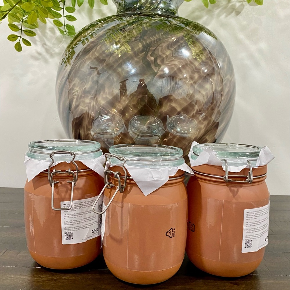 Three Terracotta Jars with Metal Clasps 🫙